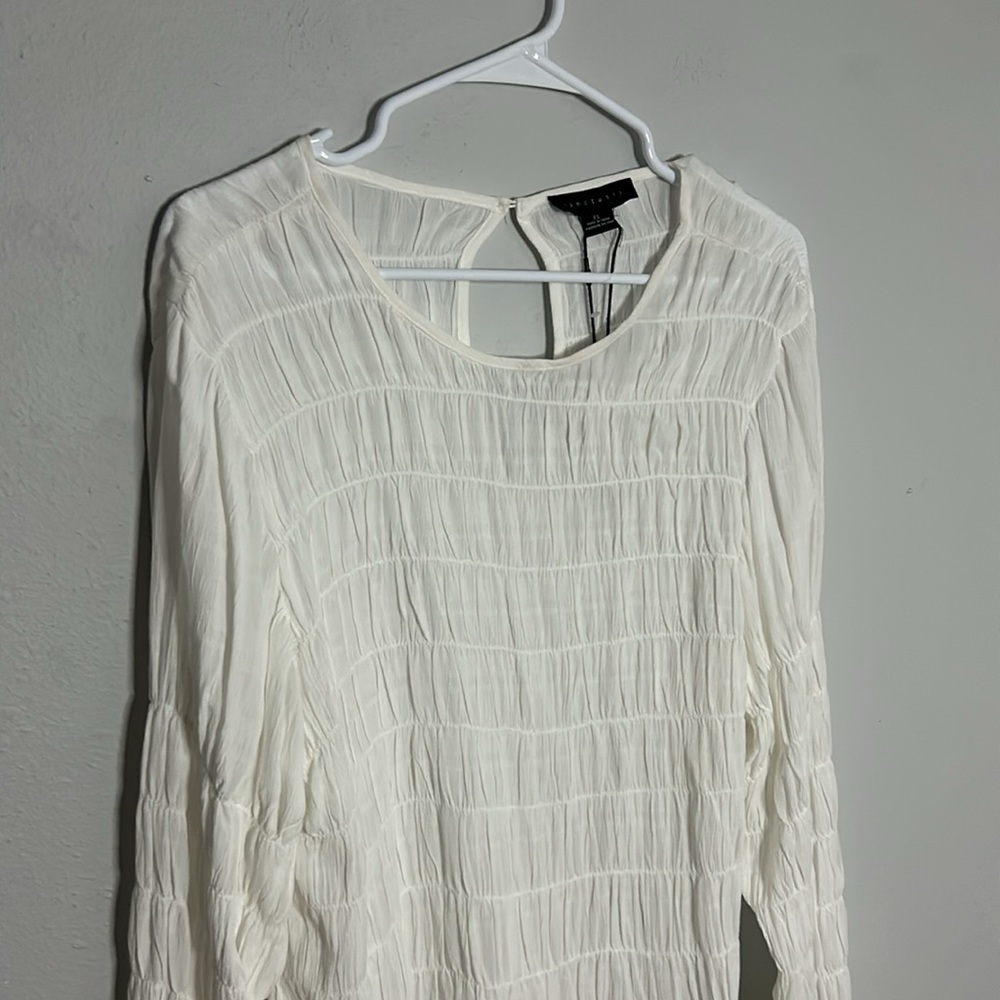 NWT Sanctuary Stay Together white ruched top, peplum style hem, women’s size XL. - Picture 5 of 10